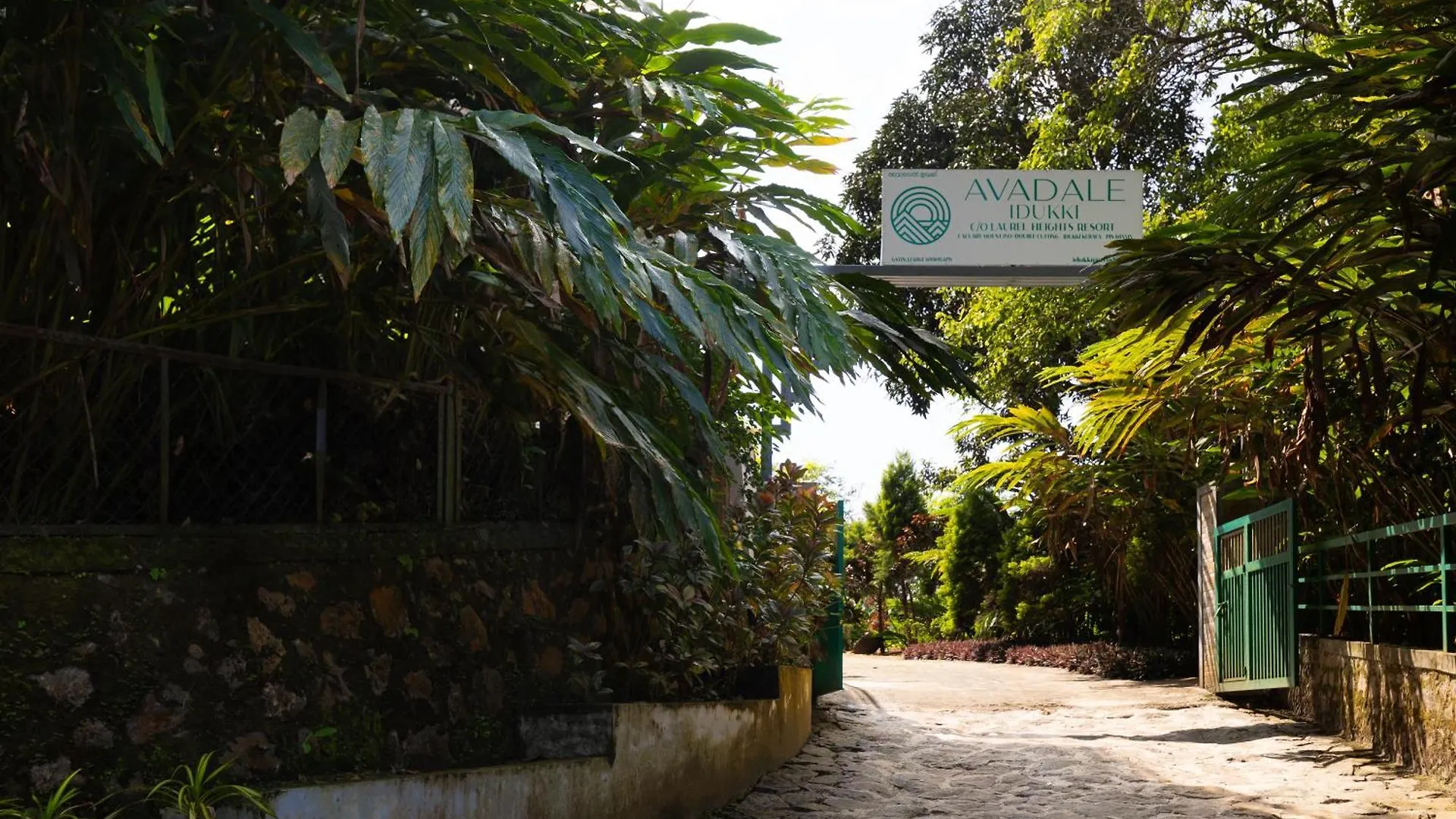** Hotel Avadale Idukki - Stag Groups Not Allowed India