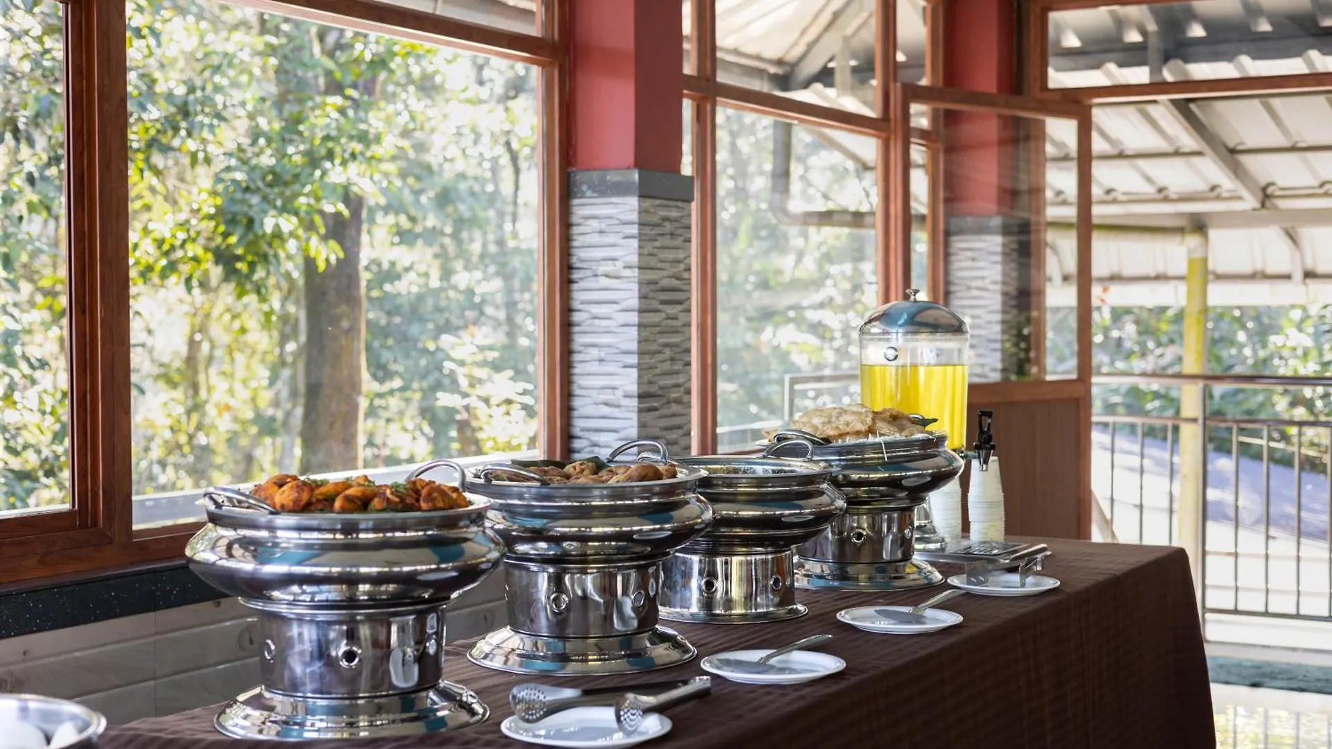 Avadale Idukki - Stag Groups Not Allowed Hotel