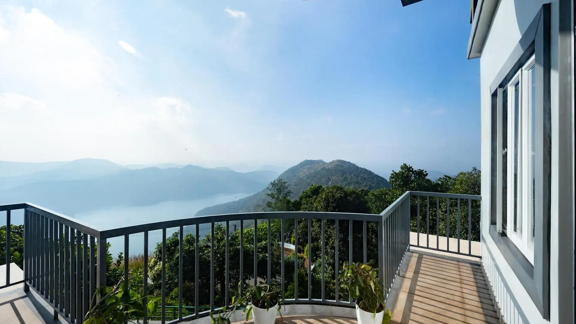 Avadale Idukki - Stag Groups Not Allowed India