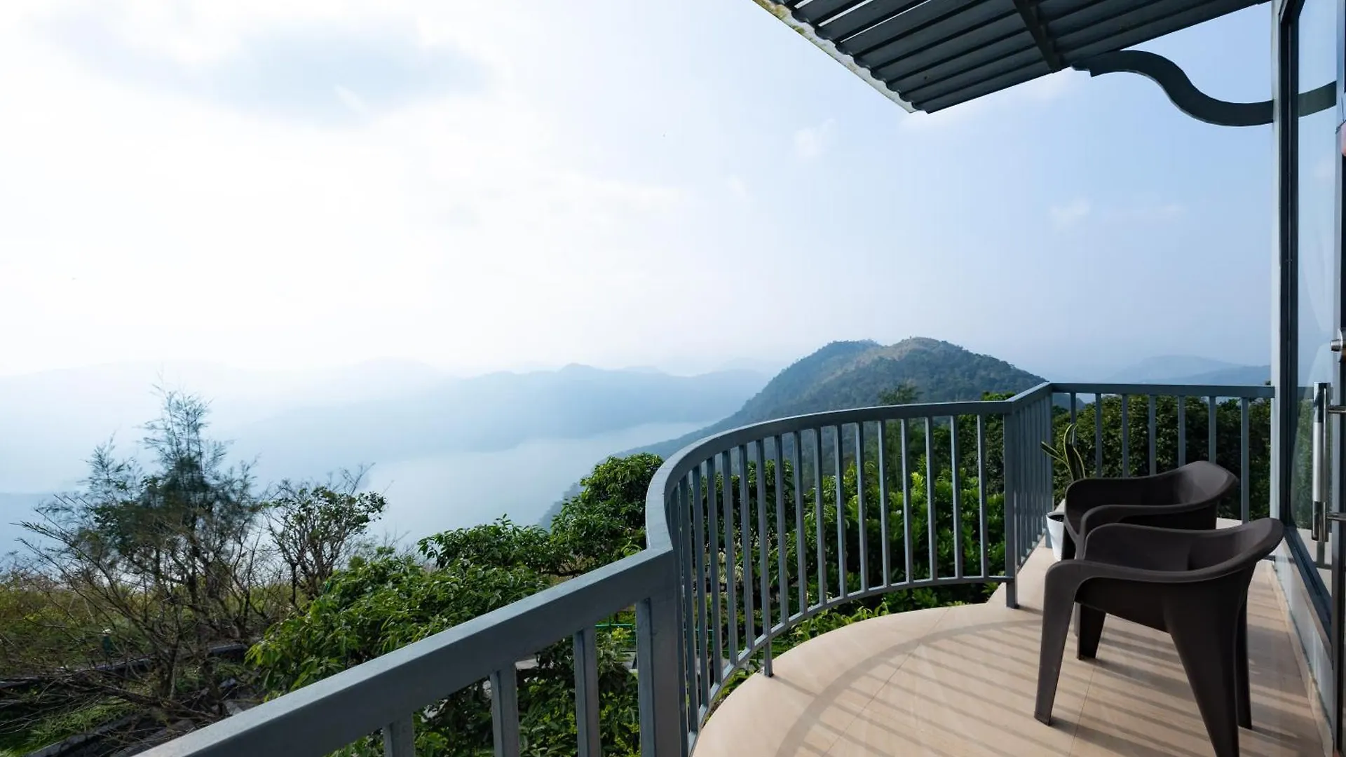 Avadale Idukki - Stag Groups Not Allowed